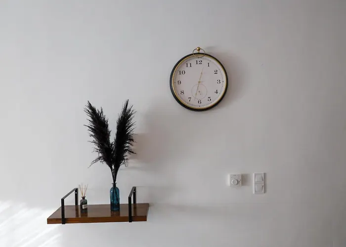 Nina\'S House
